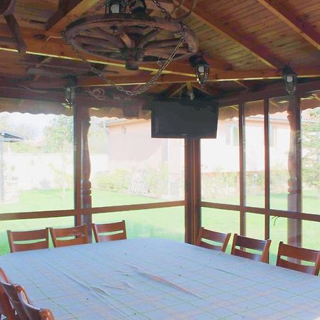 Ezerets Guest House Anita Esterno foto