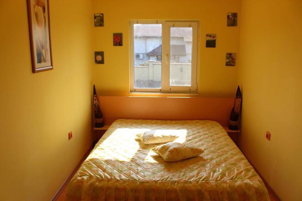 Ezerets Guest House Anita Esterno foto